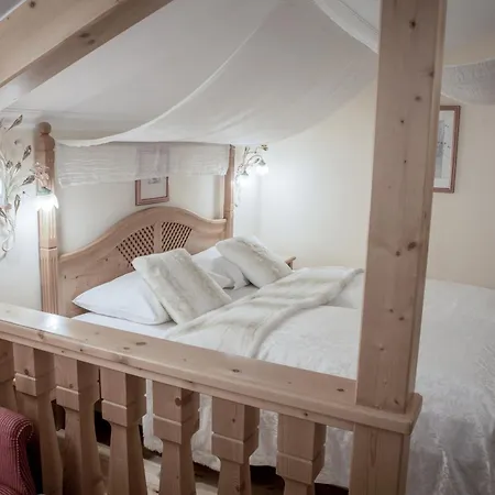 Rigele Royal Superior Szálloda 4*