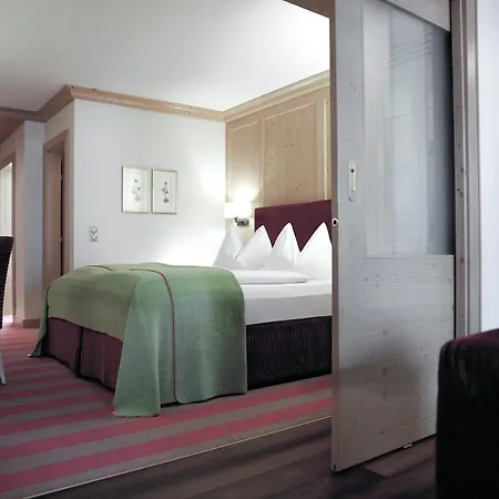 Rigele Royal Superior 4*